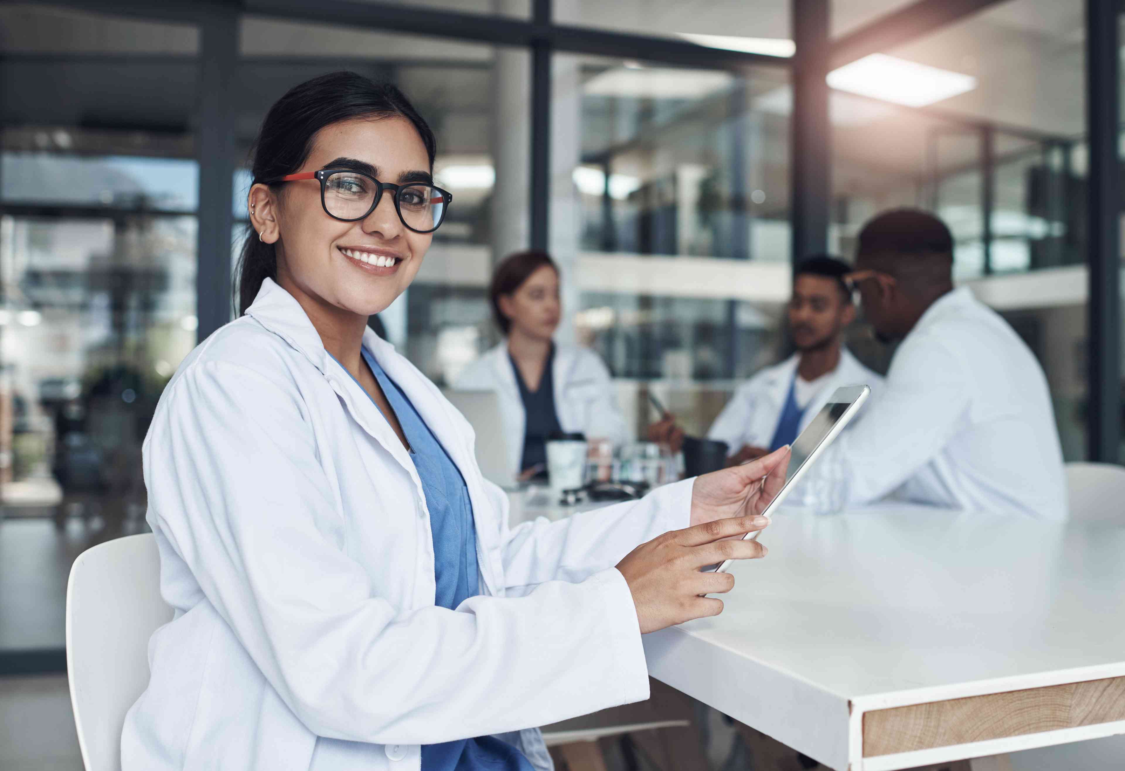 Pharmacy Students, TikTok, social media, interactive learning | Image Credit: peopleimages.com - stock.adobe.com