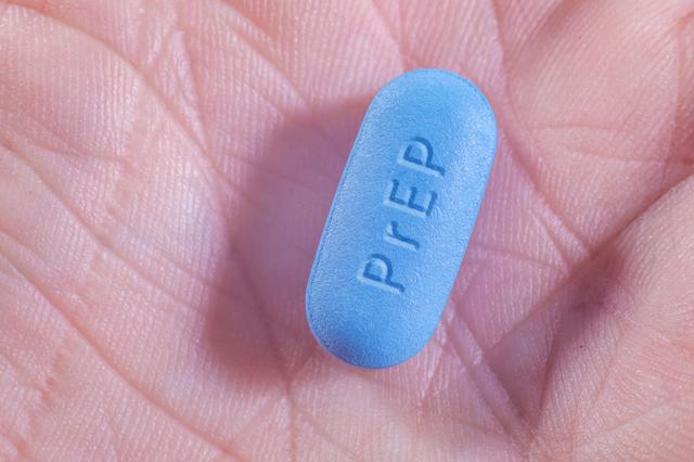 PrEP Prescribing Patterns Reveal Disparities in HIV Prevention Across Settings