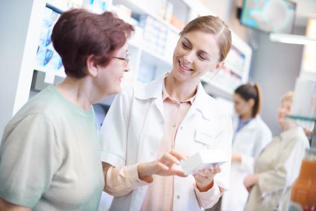 Pharmacist, Student, Pharmacy, Provider Status | Image Credit: gpointstudio - stock.adobe.com